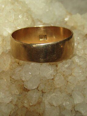 Vintage 14kt Woman's Wedding Band